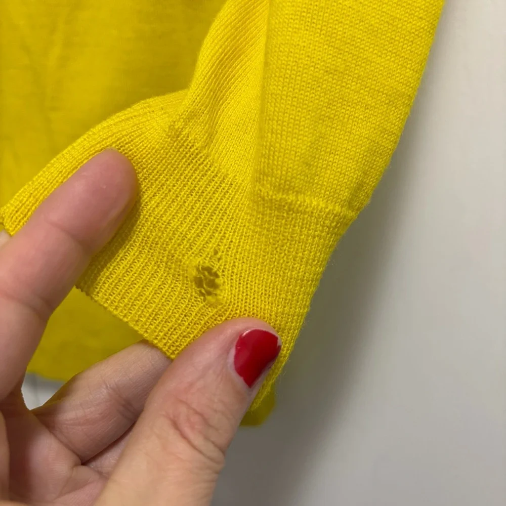 J. Crew merino wool Bright Yellow Crew Neck Sweater small flaw in wrist‎